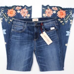 Driftwood Farrah Flare Isla Embroidered Floral NWT